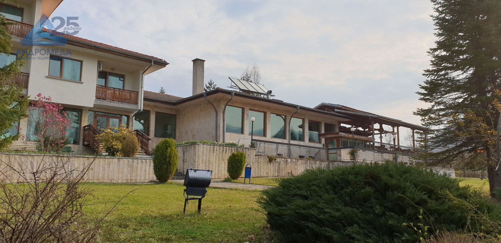 Продава ХОТЕЛ, гр. Априлци, област Ловеч, снимка 7 - Хотели - 54294075