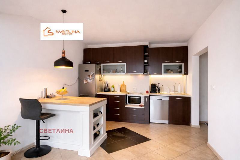 Продава 2-СТАЕН в град София, Докторски паметник - 60 кв.м / 300 000 € » 586 749.00 лв., СВЕТЛИНА
