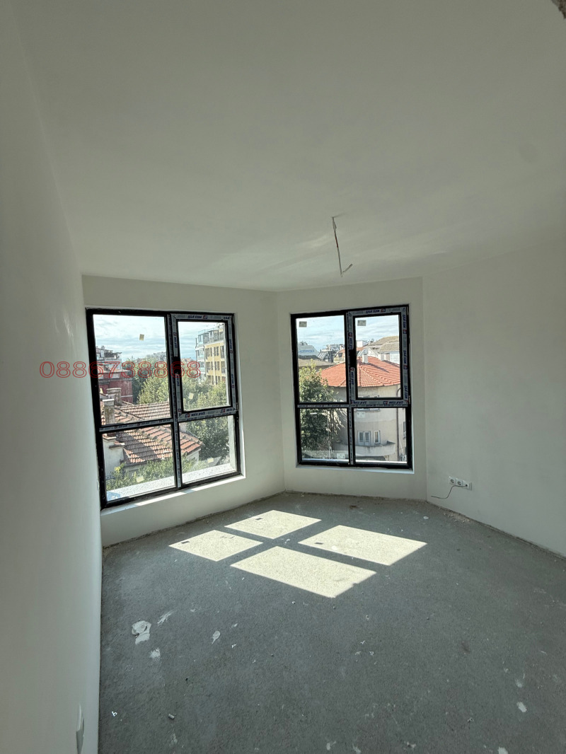 Eladó  1 hálószoba Burgas , Centar , 63 négyzetméter | 79810482 - kép [6]