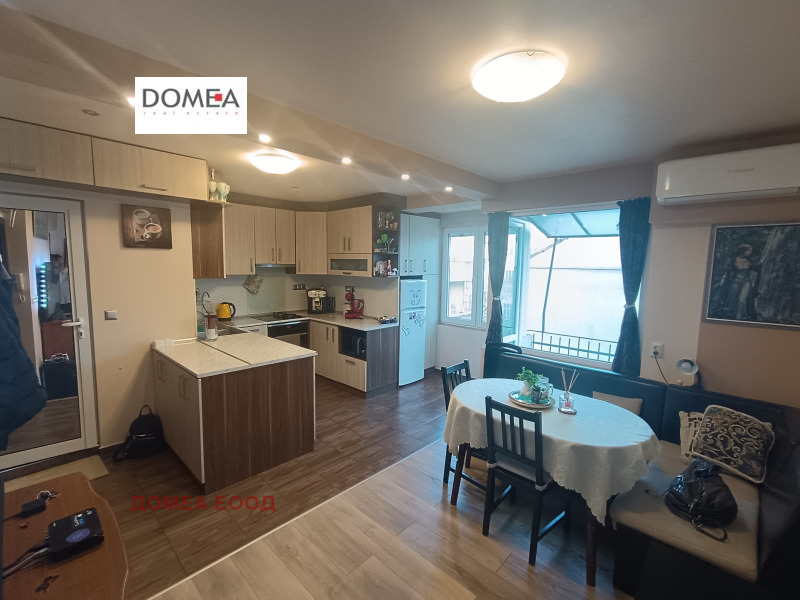 Продава  3-стаен град София , Център , 62 кв.м | 59952240