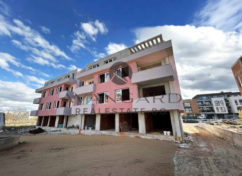 Продава 3-СТАЕН, гр. Пловдив, Остромила, снимка 2 - Апартаменти - 49719919