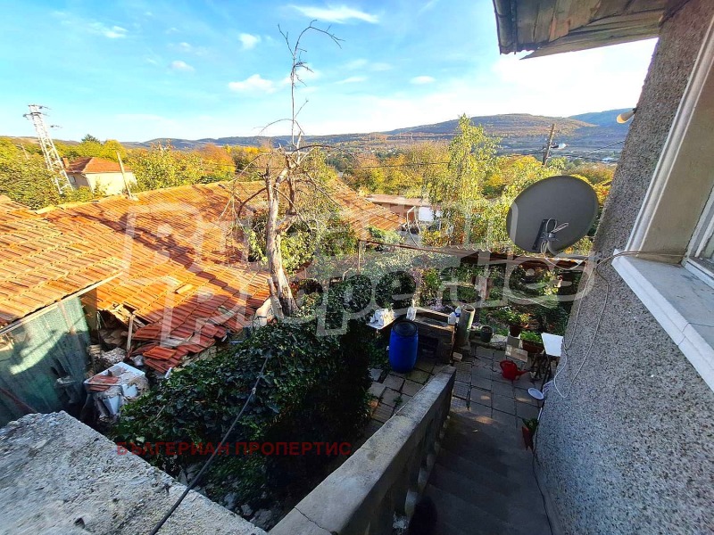 Продава КЪЩА, с. Леденик, област Велико Търново, снимка 9 - Къщи - 52278075