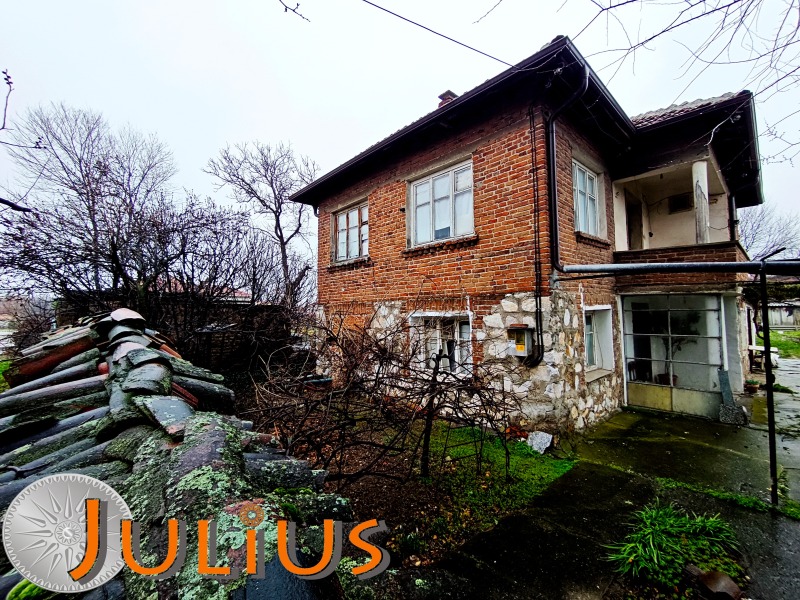 Продава КЪЩА, с. Цалапица, област Пловдив