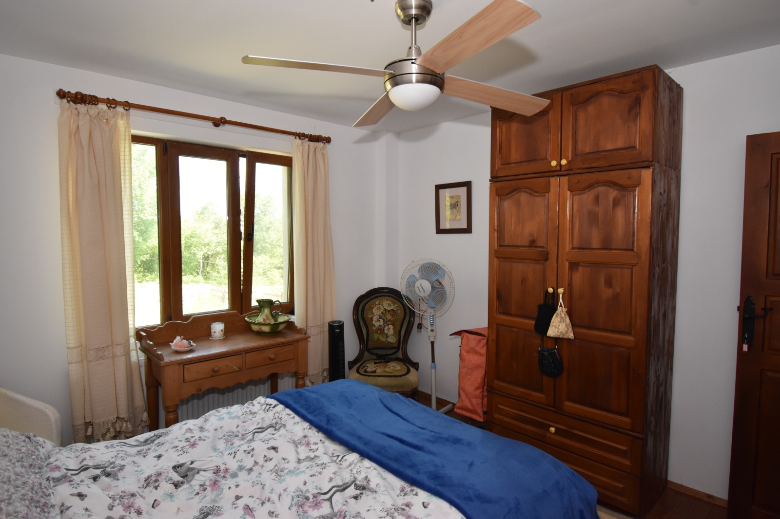 Продава КЪЩА, с. Гостилица, област Габрово, снимка 7 - Къщи - 53756117