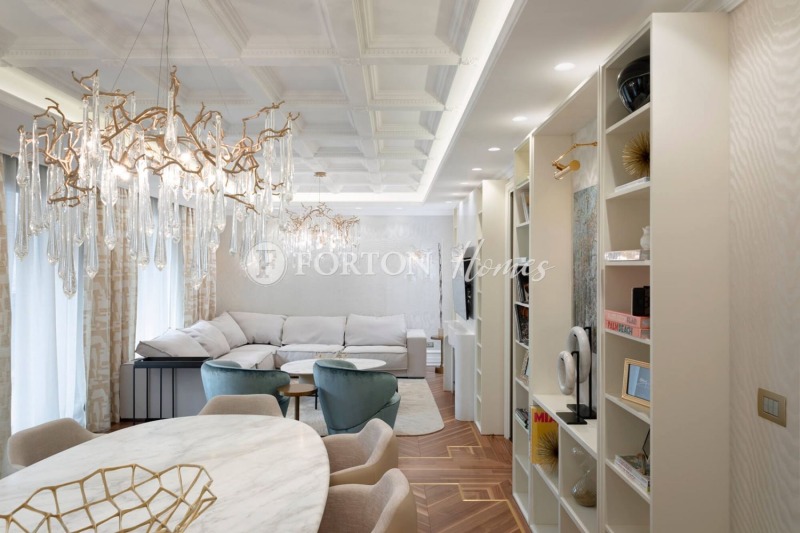 In vendita  3 camere da letto Sofia , Iztok , 250 mq | 94756819 - Immagine [2]