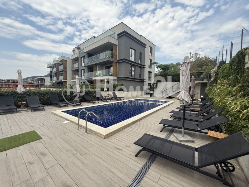 For Sale  3+ bedroom Varna , m-t Dolna Traka , 210 sq.m | 13516438