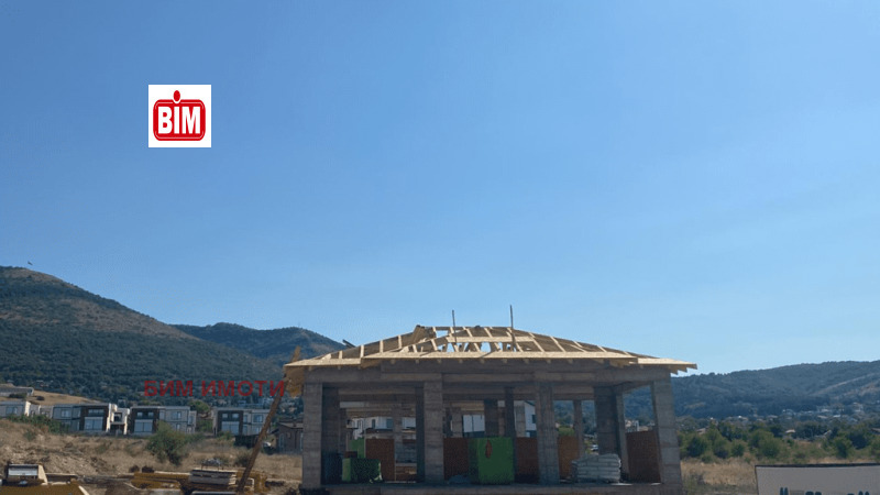 Продава КЪЩА, с. Марково, област Пловдив, снимка 6 - Къщи - 53376529