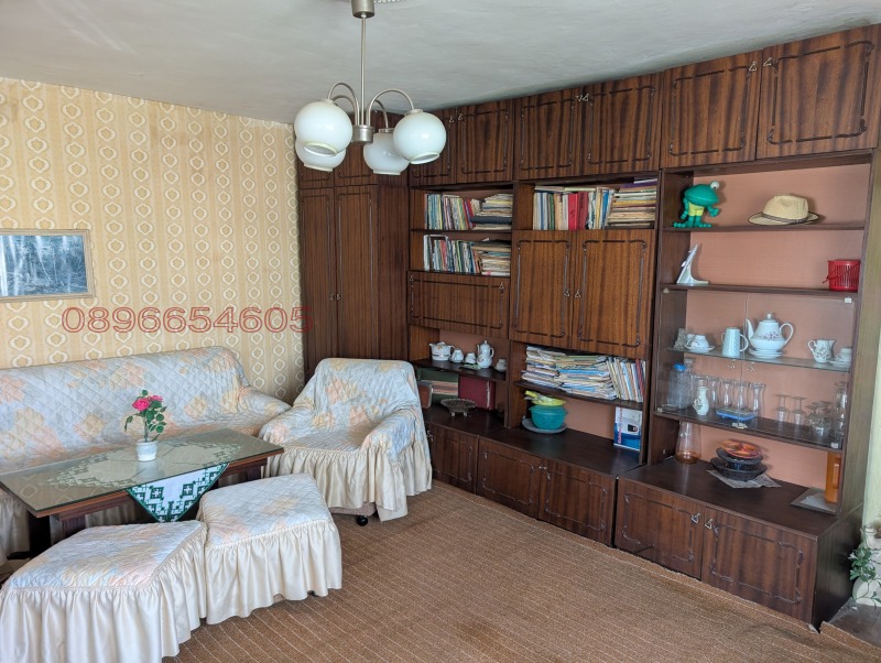 Продава КЪЩА, гр. Вълчи дол, област Варна, снимка 7 - Къщи - 53492269