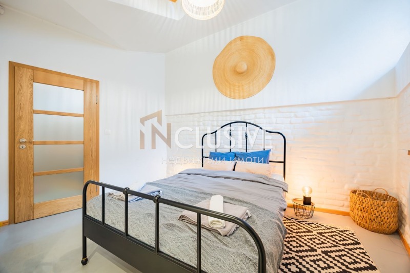 Продава КЪЩА, гр. София, Център, снимка 5 - Къщи - 53522099