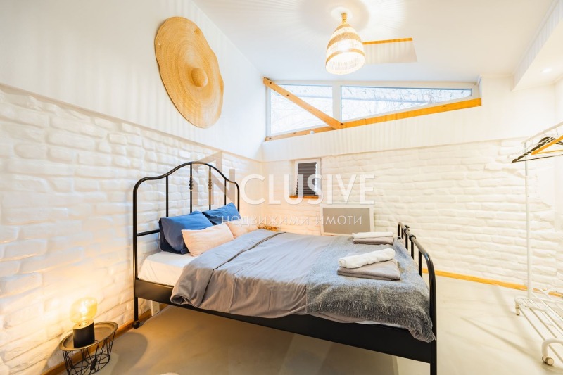 Продава КЪЩА, гр. София, Център, снимка 4 - Къщи - 53522099