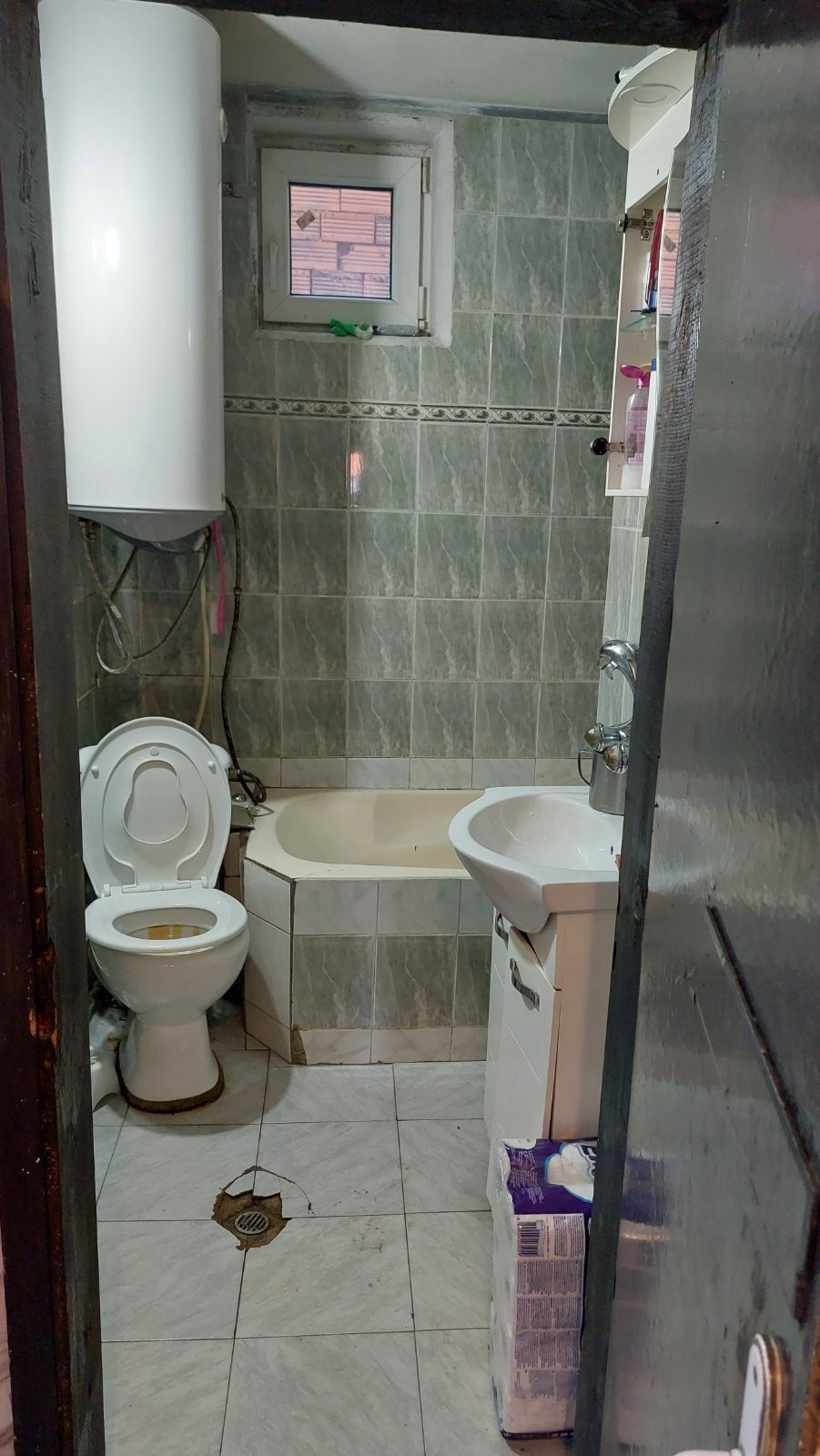 Продава КЪЩА, гр. София, Факултета, снимка 5 - Къщи - 55707503