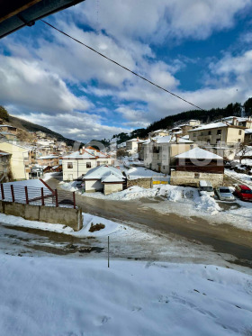 House Zabardo, region Smolyan 2