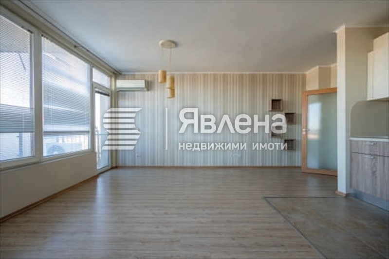 Продава 2-СТАЕН, гр. Пловдив, Кършияка, снимка 7 - Апартаменти - 54417211
