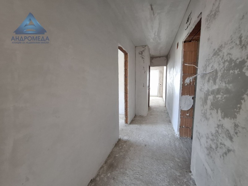 Eladó  2 hálószobás Pleven , Sirok centar , 87 négyzetméter | 57324398 - kép [4]