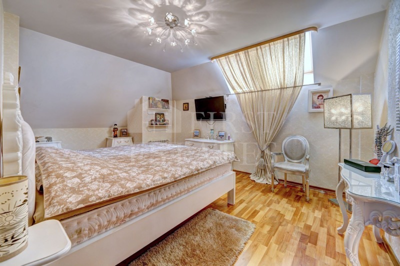 Na prodej  Dům Sofia , Malinova dolina , 300 m2 | 10283785 - obraz [11]