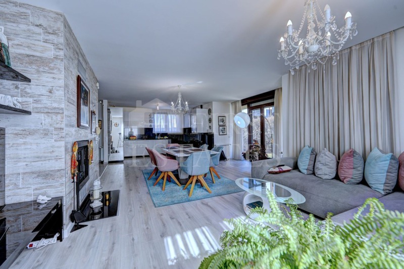 Na prodej  Dům Sofia , Malinova dolina , 300 m2 | 10283785 - obraz [5]