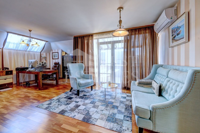 Na prodej  Dům Sofia , Malinova dolina , 300 m2 | 10283785 - obraz [12]
