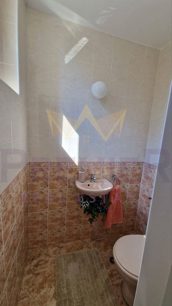 Продава КЪЩА, гр. Свети Влас, област Бургас, снимка 8 - Къщи - 52435194