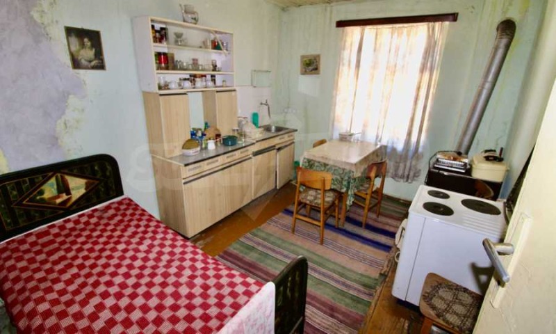 Продава КЪЩА, гр. Павликени, област Велико Търново, снимка 7 - Къщи - 52856066