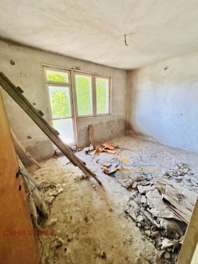 Hus Gulv Strazhitsa, region Veliko Tarnovo 8