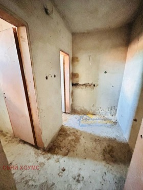 Hus Gulv Strazhitsa, region Veliko Tarnovo 11