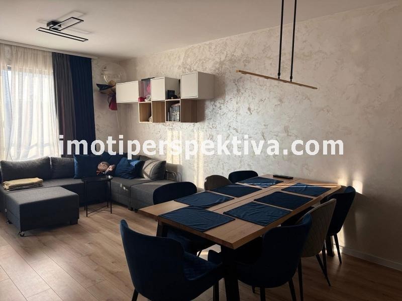 Продава 2-СТАЕН, гр. Пловдив, Кючук Париж