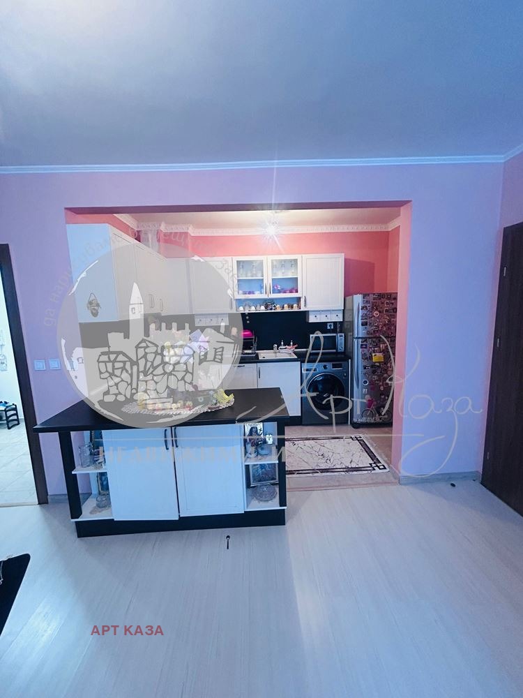 Myytävänä  2 makuuhuonetta Plovdiv , Ostromila , 120 neliömetriä | 15983569 - kuva [3]