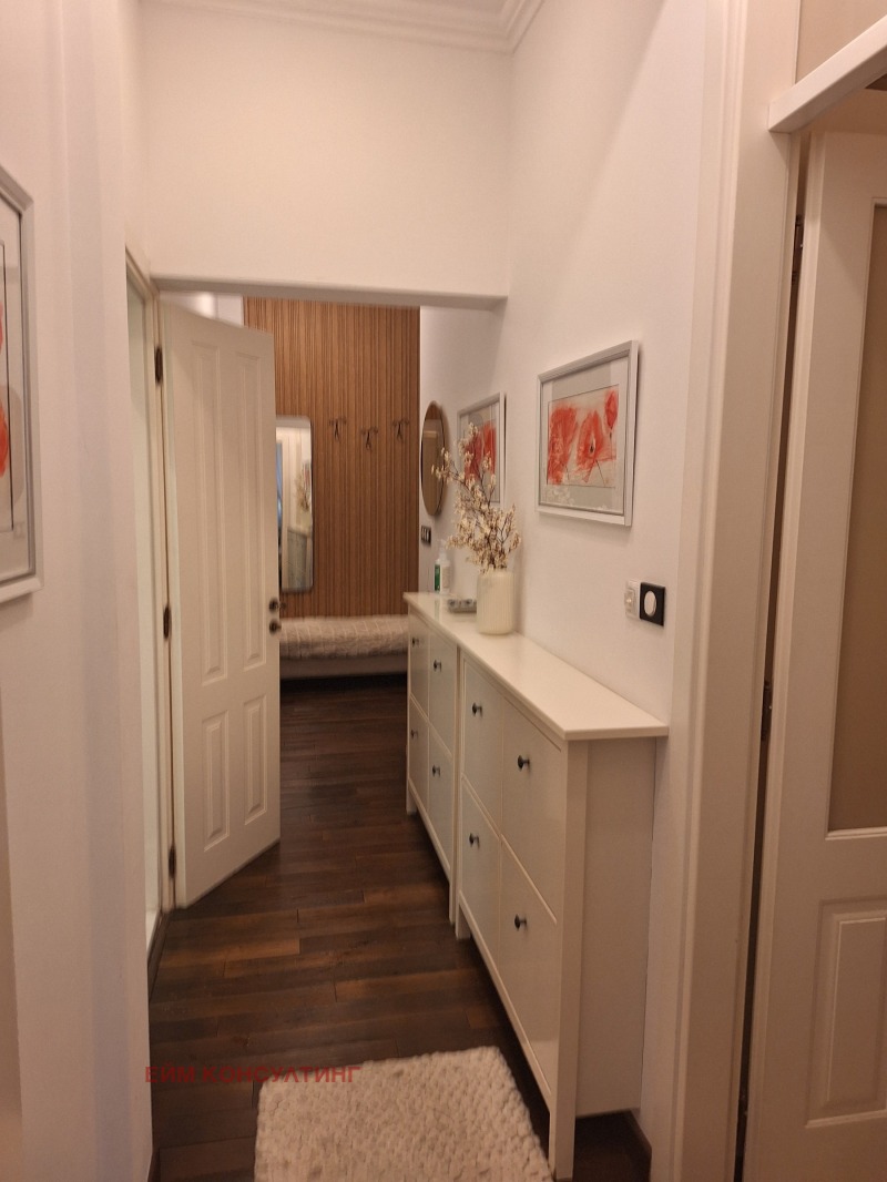 Продава 3-СТАЕН, гр. София, Център, снимка 14 - Апартаменти - 52399508