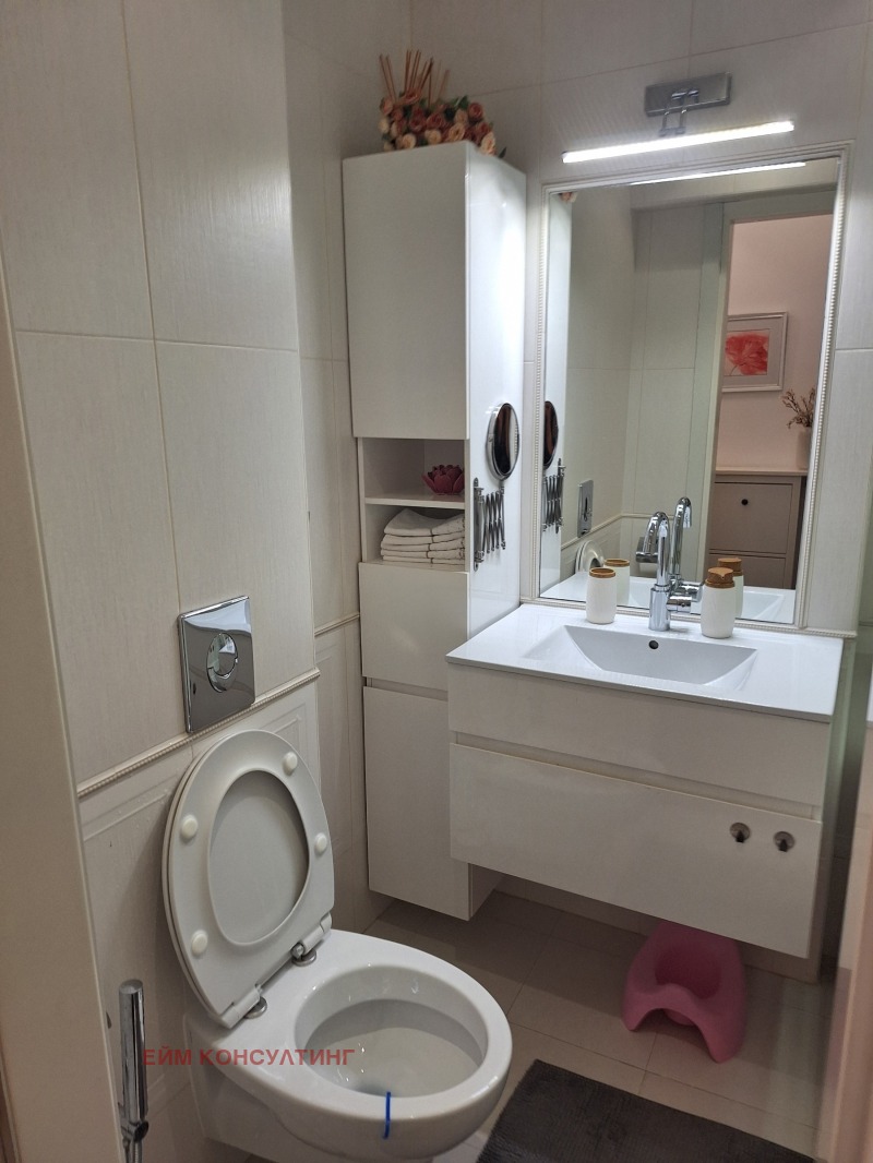 Продава 3-СТАЕН, гр. София, Център, снимка 11 - Апартаменти - 52399508