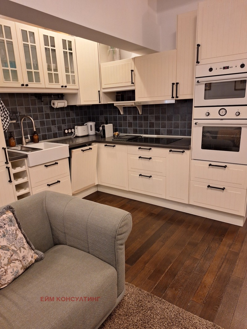 Продава 3-СТАЕН, гр. София, Център, снимка 4 - Апартаменти - 52399508