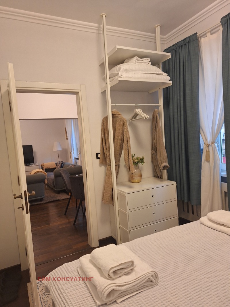 Продава 3-СТАЕН, гр. София, Център, снимка 8 - Апартаменти - 52399508