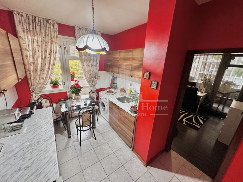 Продава 3-СТАЕН, град София, Банишора • 299990 € / 586729.44 лв. • 61712165 1