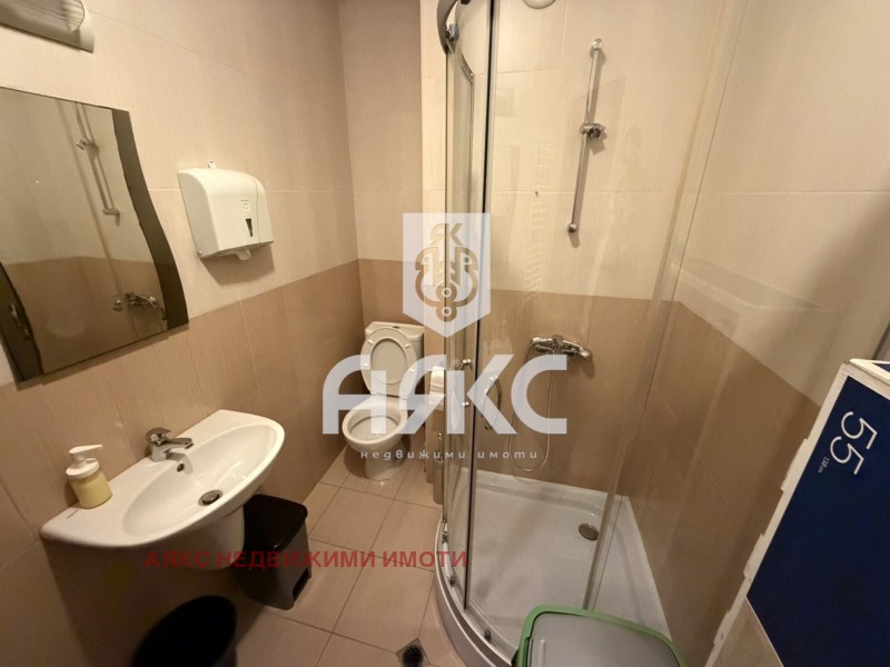 Te koop  Kantoor Sofia , Chipodruma , 168 m² | 11809778 - afbeelding [8]