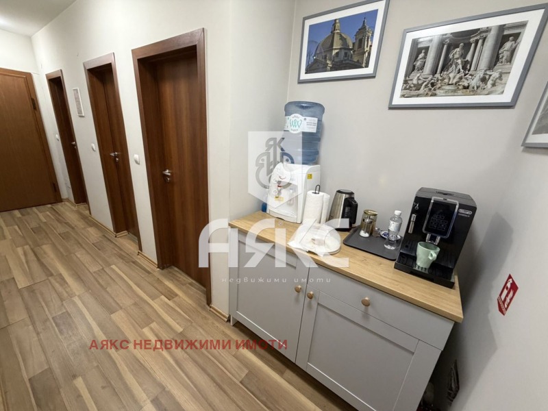 Te koop  Kantoor Sofia , Chipodruma , 168 m² | 11809778 - afbeelding [5]