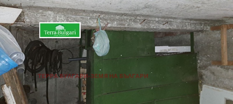 Продава КЪЩА, гр. Перник, Калкас, снимка 14 - Къщи - 52365476