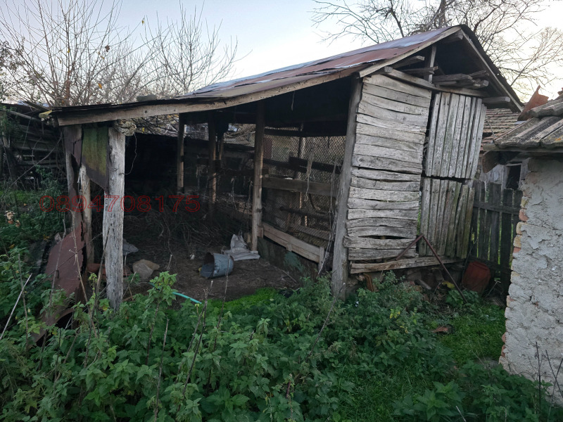 Продава КЪЩА, с. Кочмар, област Добрич, снимка 9 - Къщи - 52782061