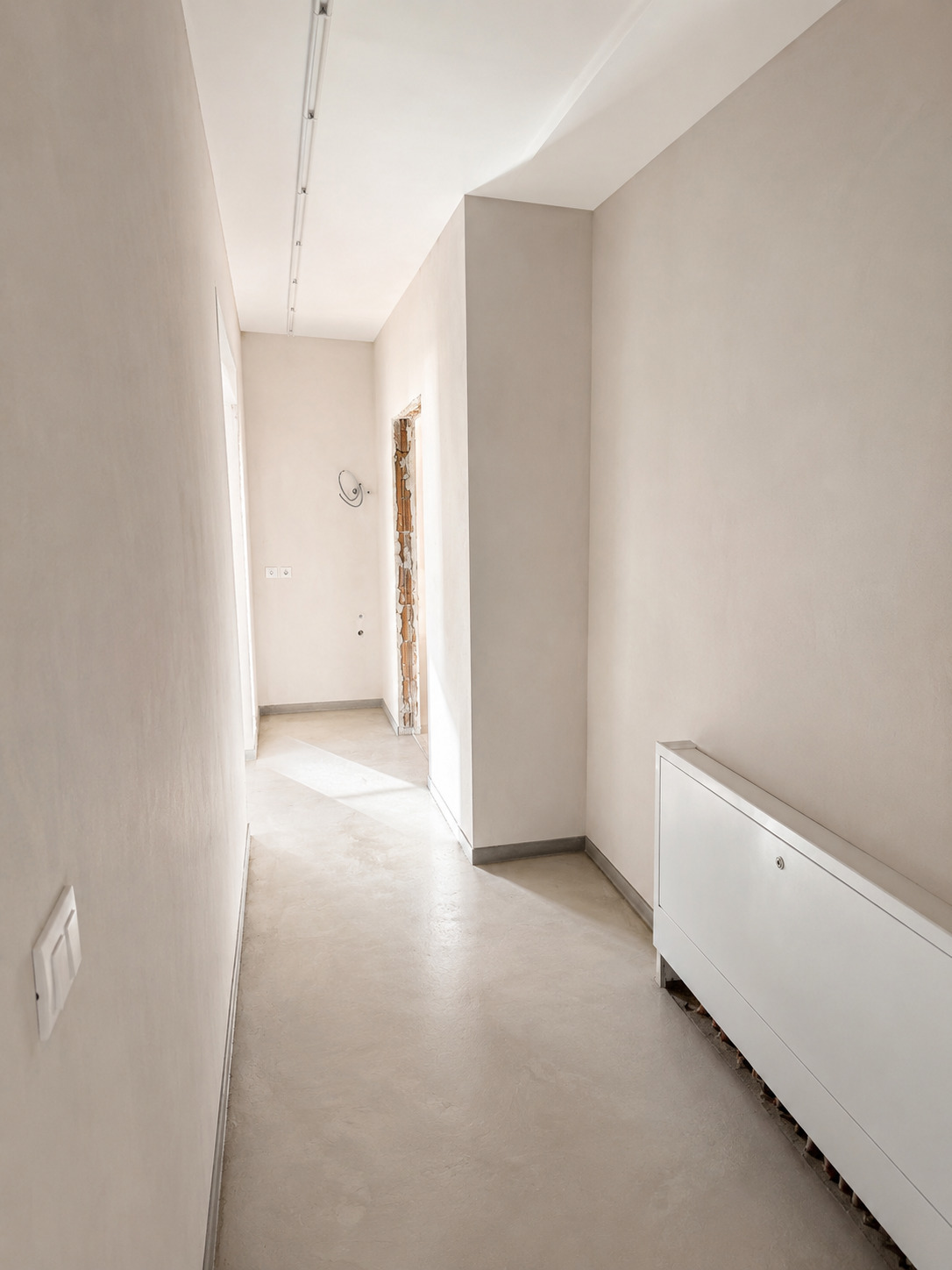 Продава МНОГОСТАЕН, гр. София, Изток, снимка 12 - Апартаменти - 55800010
