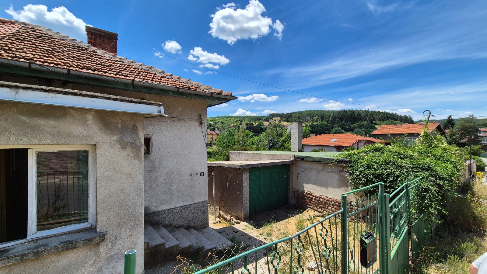 Продава КЪЩА, гр. София, гр. Банкя, снимка 2 - Къщи - 51647858