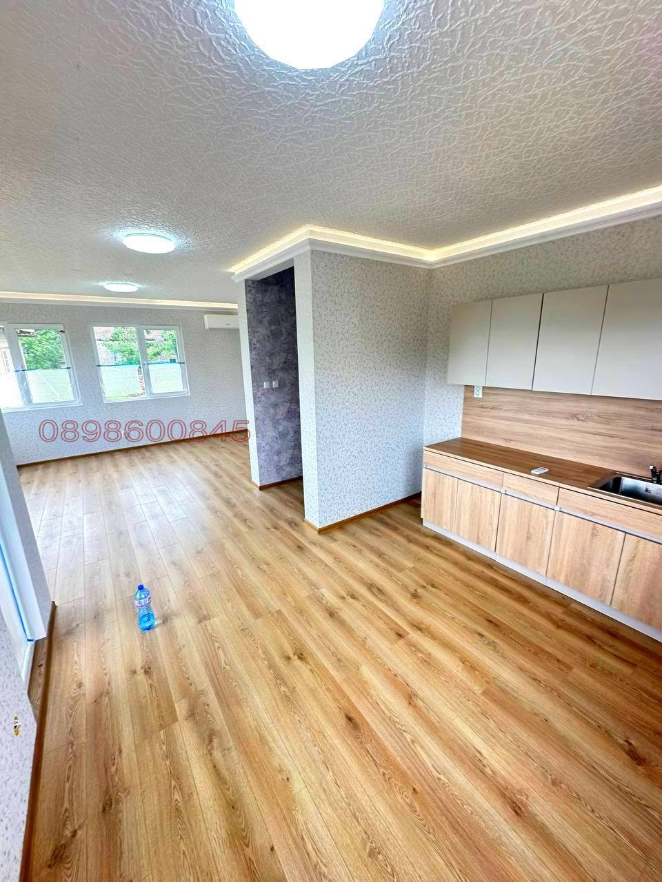 Продава КЪЩА, с. Подгорие, област София област, снимка 10 - Къщи - 55257069