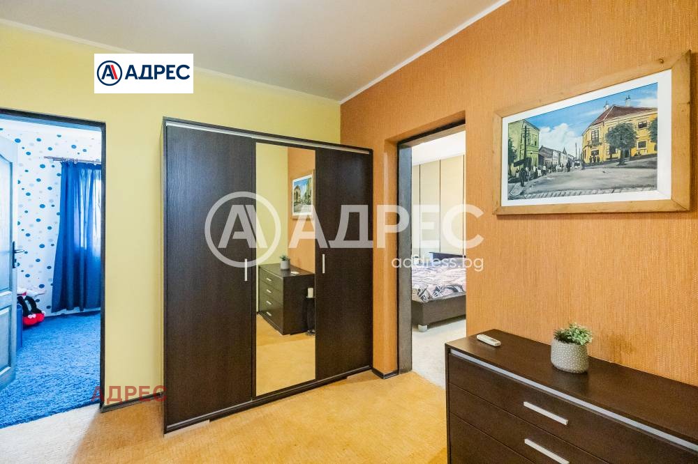 Продава КЪЩА, с. Аврен, област Варна, снимка 15 - Къщи - 55432435