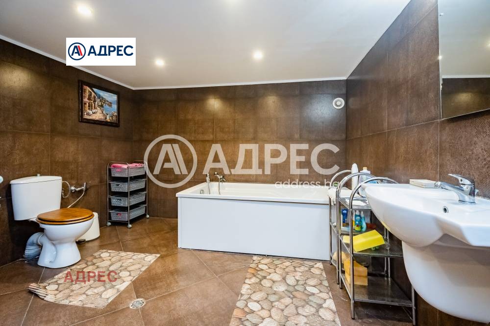 Продава КЪЩА, с. Аврен, област Варна, снимка 13 - Къщи - 55432435