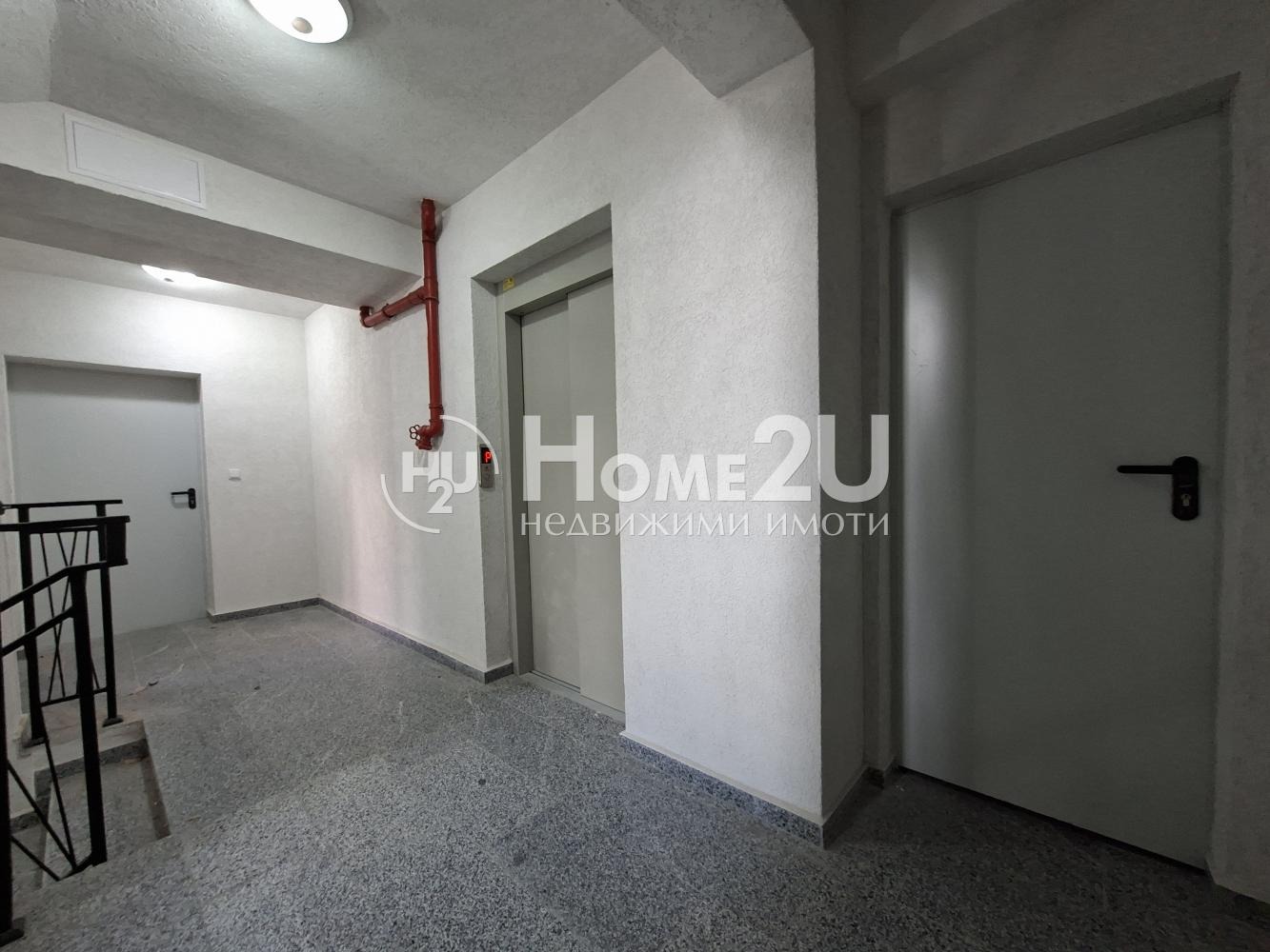 Продава ГАРАЖ, ПАРКОМЯСТО, гр. Варна, Гръцка махала, снимка 11 - Гаражи и паркоместа - 54743805