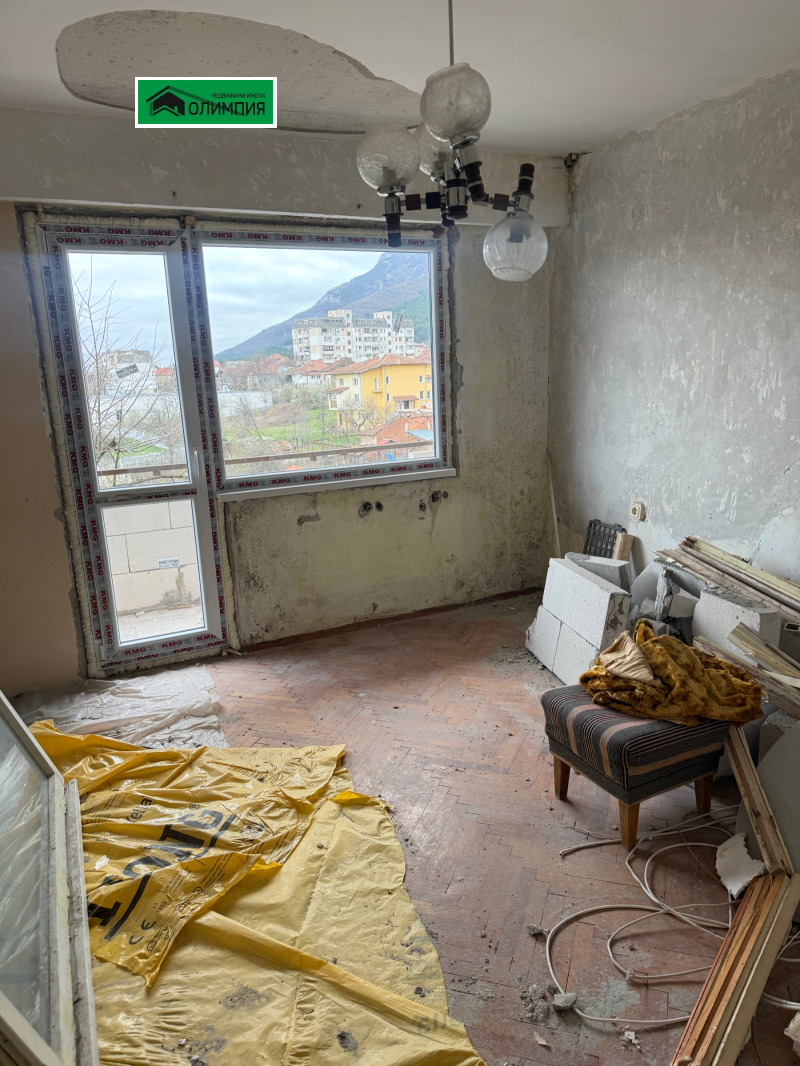 Продава 3-СТАЕН в град Враца, Център - 80 кв.м / 110 000 € » 215 141.30 лв., ОЛИМПИЯ