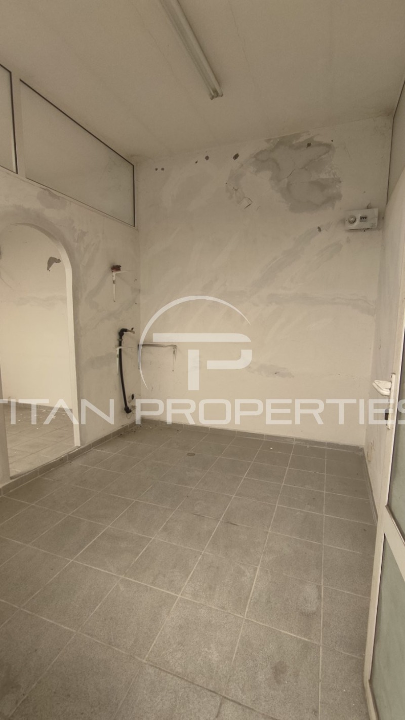 Продава МАГАЗИН в област Бургас, гр. Несебър - 12 кв.м / 9 700 € » 18 971.55 лв., ТИТАН СЕЙЛС