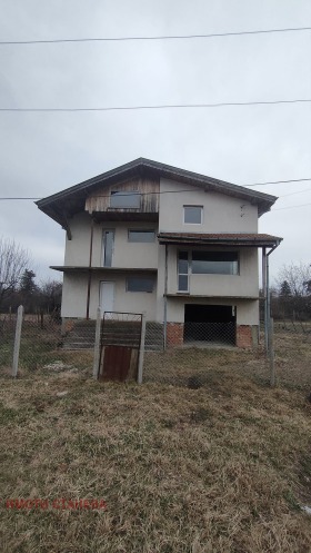 Продажба на къщи в област Видин - изображение 1 
