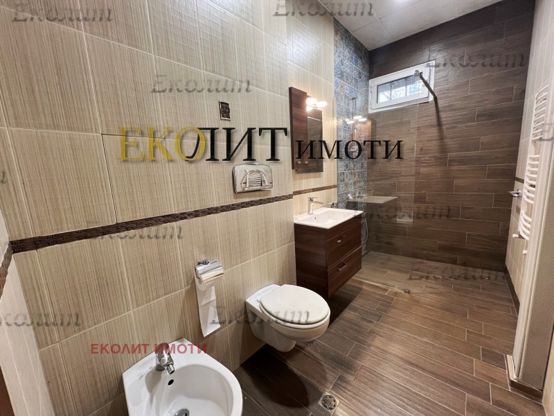 Na prodej  1 ložnice Sofia , Centar , 70 m2 | 85771047 - obraz [8]