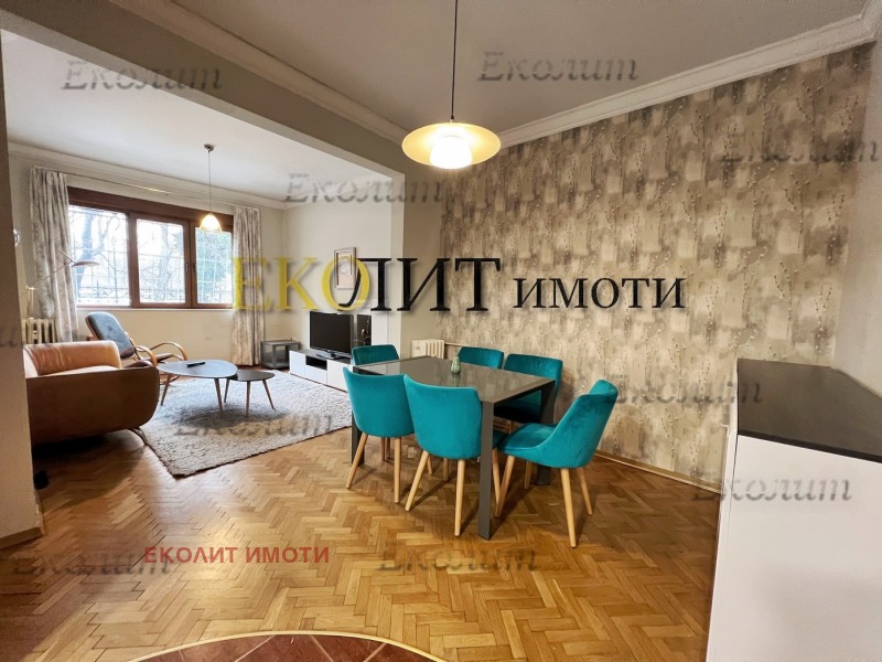 Na prodej  1 ložnice Sofia , Centar , 70 m2 | 85771047