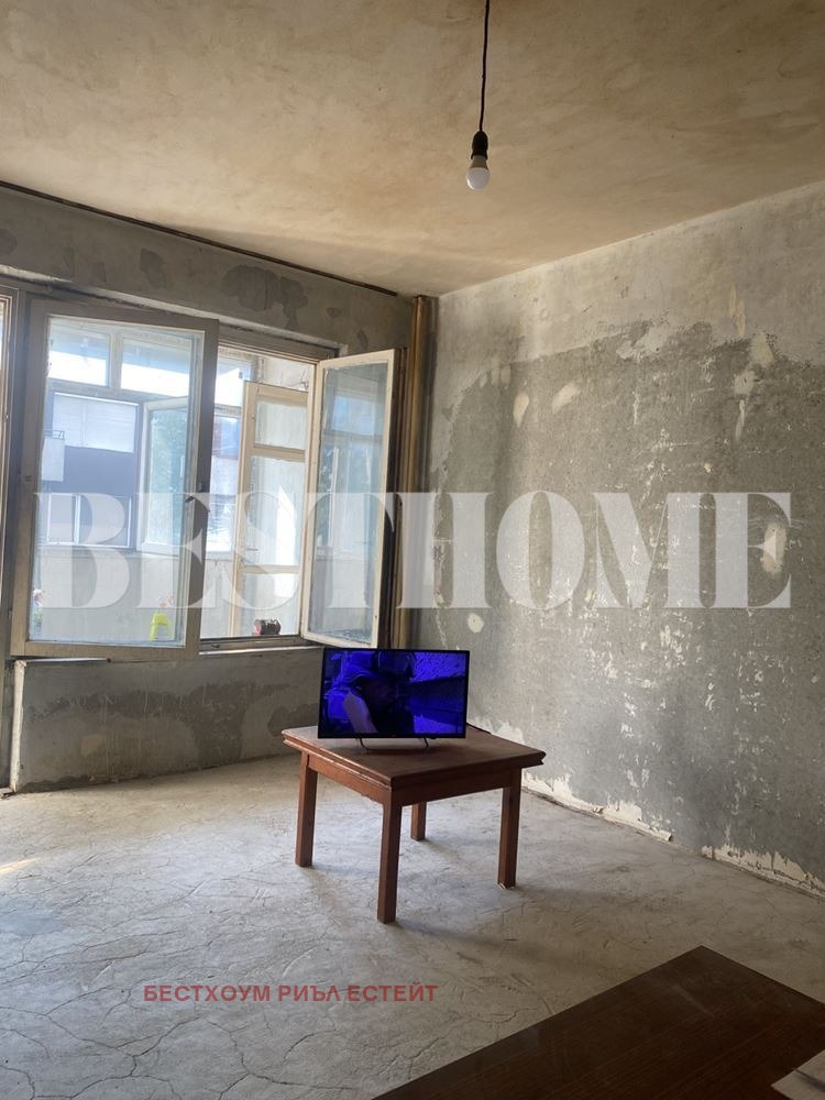 Продава  3-стаен град Варна , Окръжна болница-Генерали , 66 кв.м | 80333183 - изображение [8]