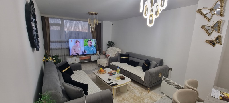 Продава 3-СТАЕН, гр. Разград, Варош