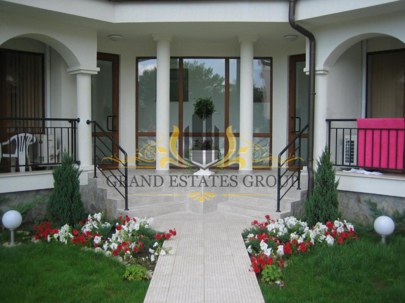 For Sale  3 bedroom region Burgas , k.k. Slanchev bryag , 138 sq.m | 79233852 - image [2]